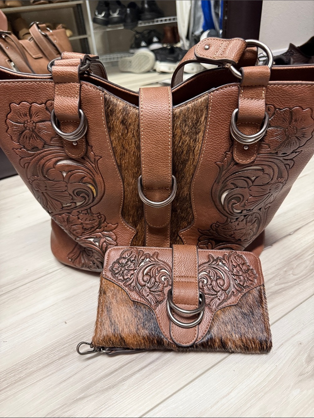 Justin Concealed Carry Leather Tote with Haircalf Accent and Matching Wallet